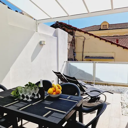 Homeholidaysanremo - Luxe & Glamour Exterior photo